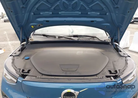 2023 Volvo C40 Twin Plus from USA, damaged, VIN YV4ED3GL5P2050996